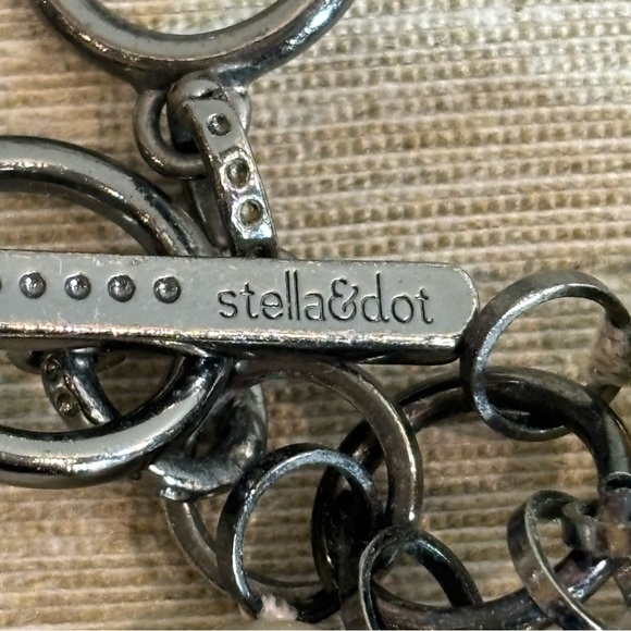 STELLA & DOT Glass Stone Pearls Sparkly Short Necklace - Picture 8 of 8